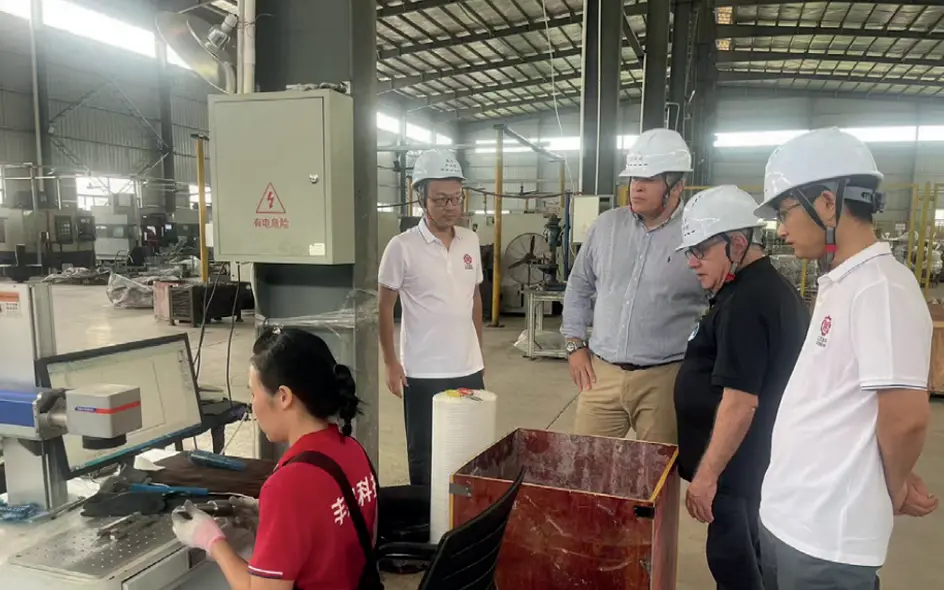 Brazil customer visiting iron casting factory