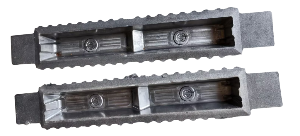 Aluminum ingot trough